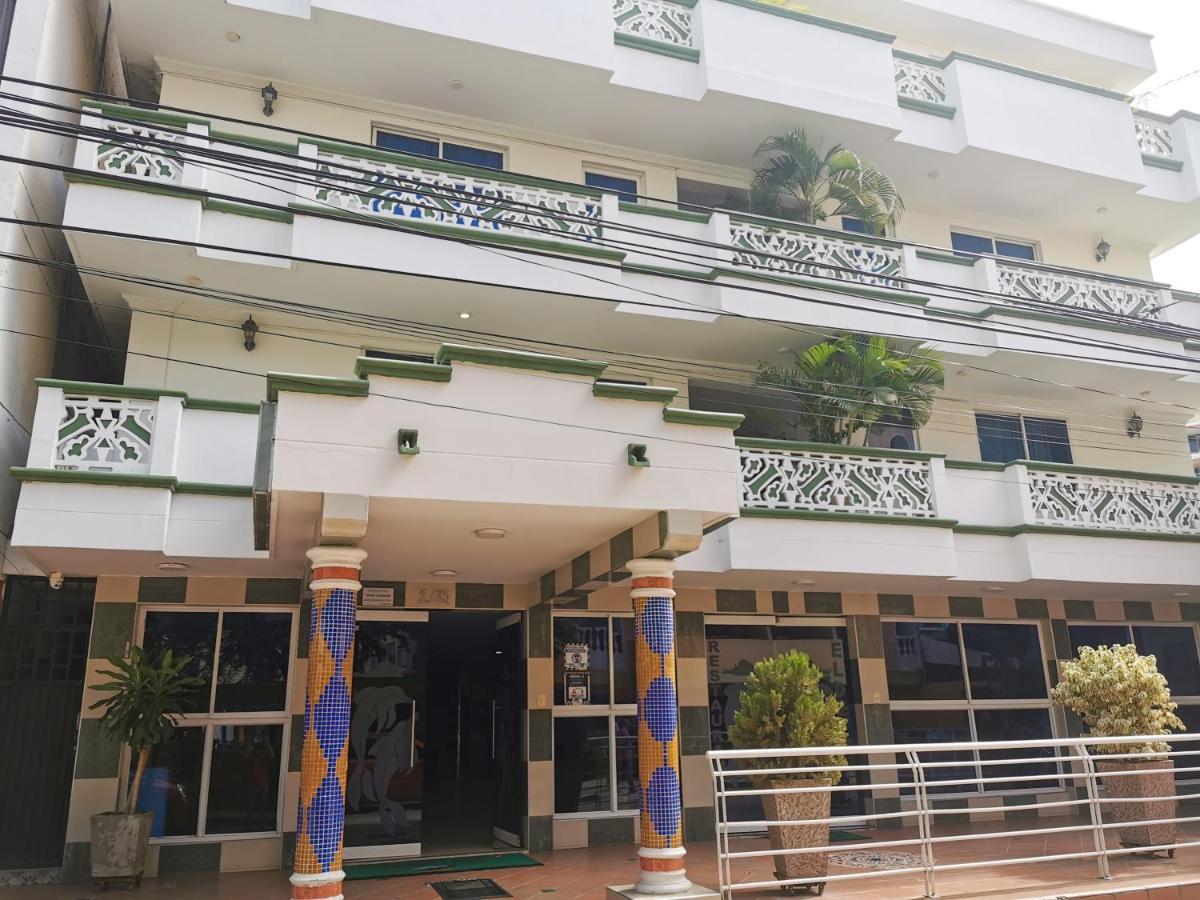 Hotel El Delfin - Santa Marta (Magdalena) — Photos 1